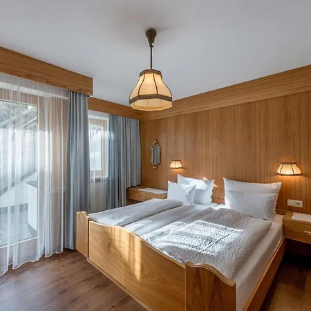 Apart Garni Wieser 3*