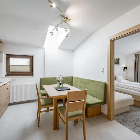 Apart Garni Wieser 3*