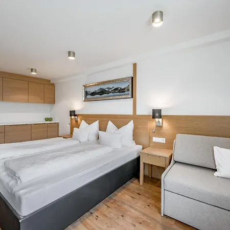 Aparthotel Garni Wieser 3*