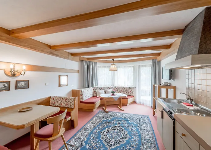 アパートホテル Garni Wieser