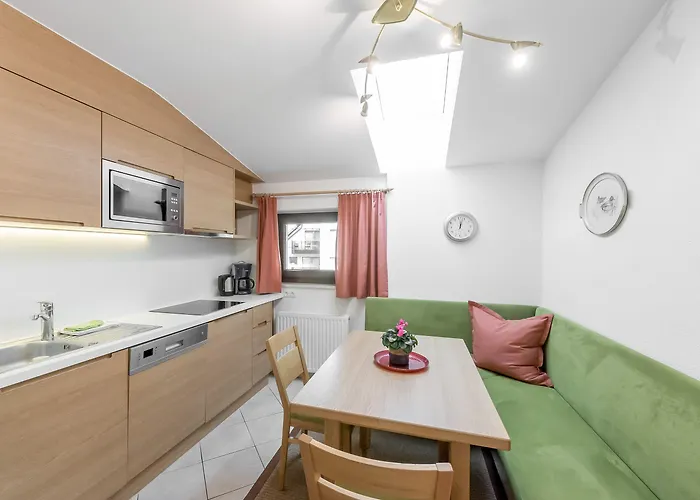 アパートホテル Garni Wieser 3*